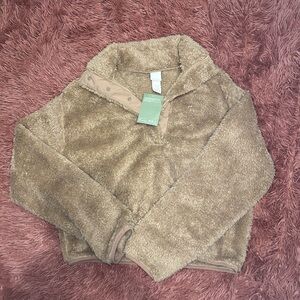 Fluffy teddy bear pull over